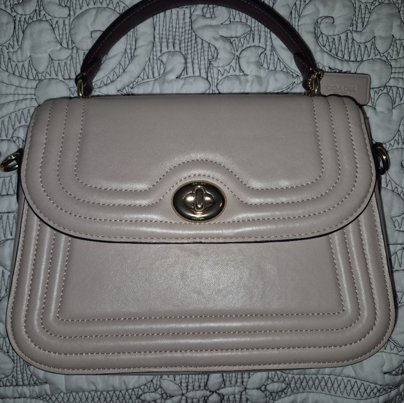 Coach Handbags - *RARE* Vintage Coach Leather Handbag